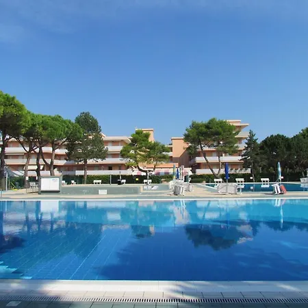 Ferienhaus Renovated Flat In Pool Paradise - Beahost
