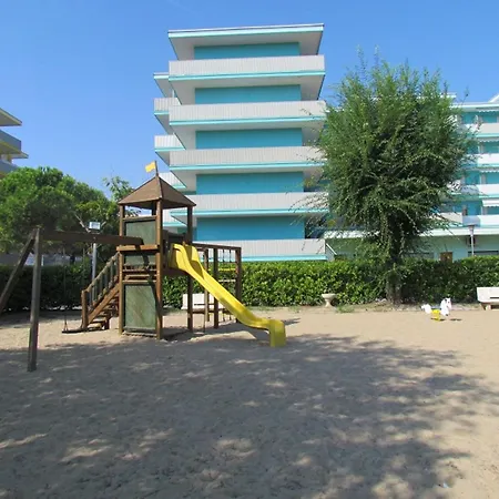 Daire Functional Flat In A Pool Paradise *
